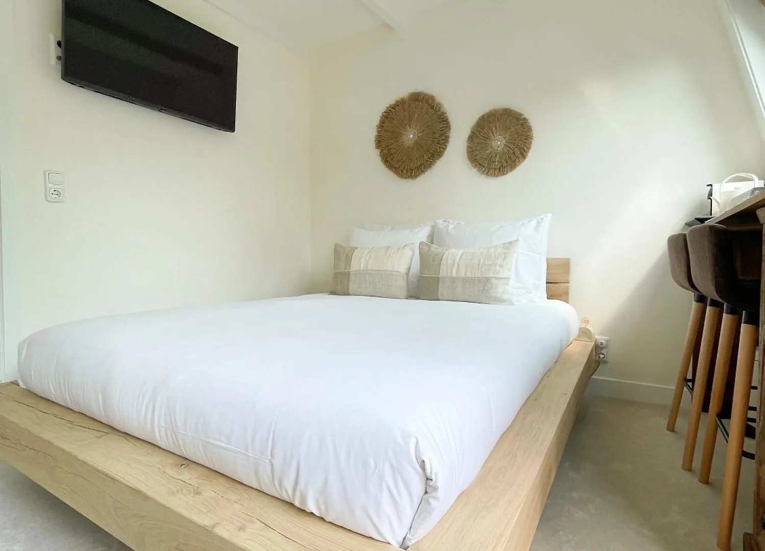 Canal View Stay אמסטרדם לינה וארוחת בוקר